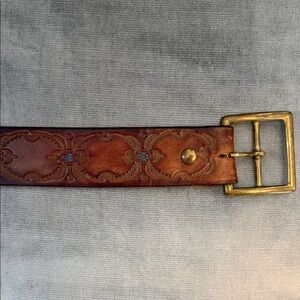 Women/Mens Brown Leather Embossed Belt with Brass Buckle 40”